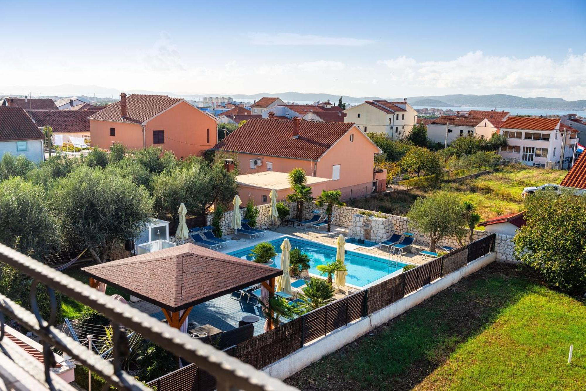 Villa Dalmatina Zadar Mit Pool エクステリア 写真
