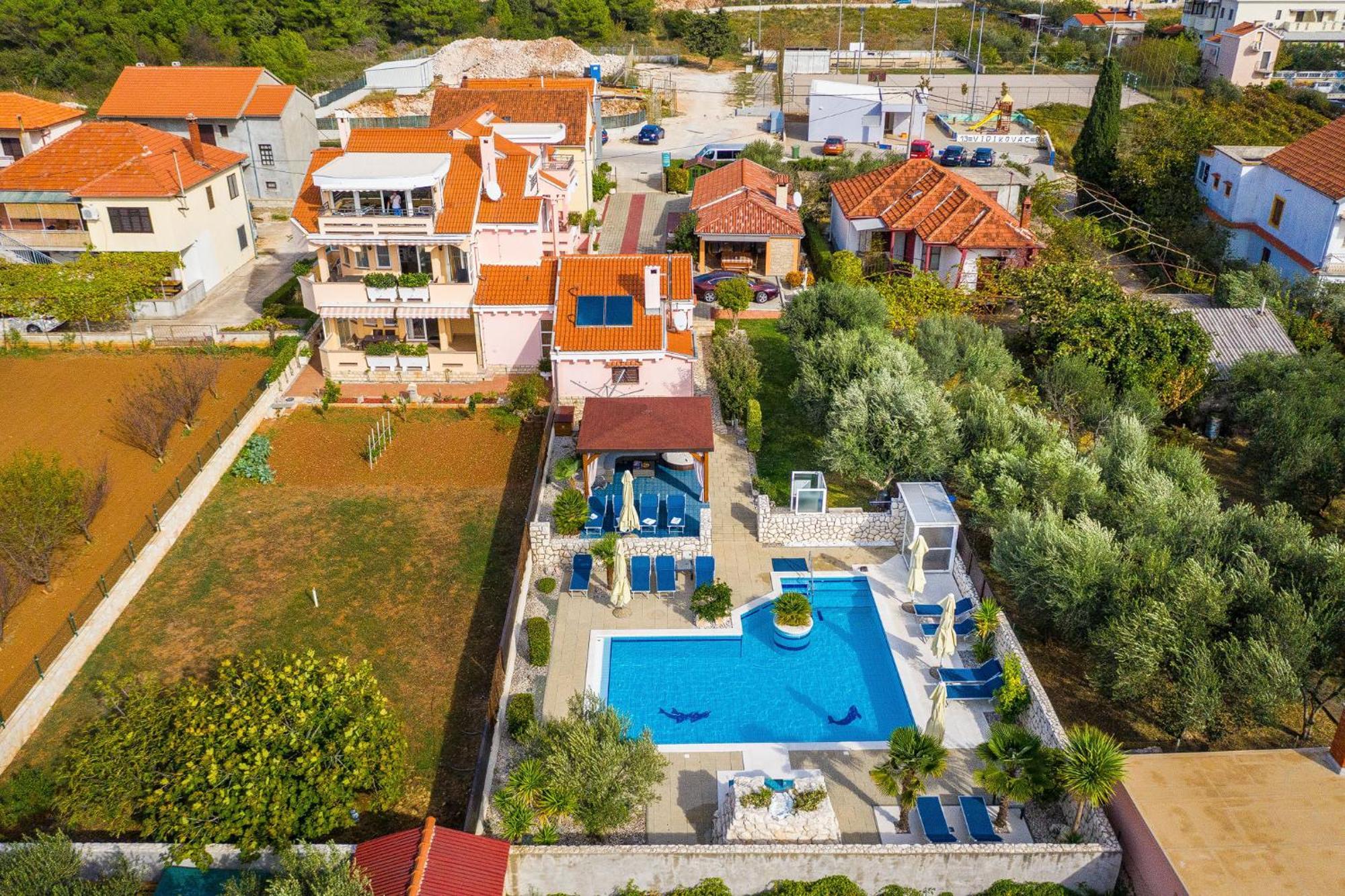 Villa Dalmatina Zadar Mit Pool エクステリア 写真