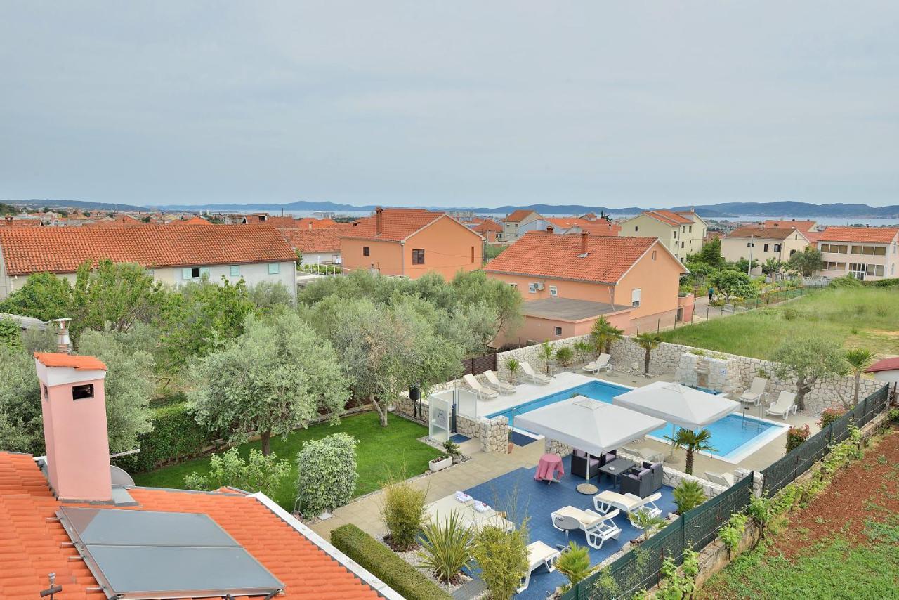 Villa Dalmatina Zadar Mit Pool エクステリア 写真